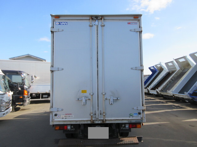 三菱ふそうキャンターアルミバン小型（2t・3t）[写真06]