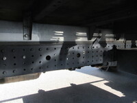 三菱ふそうキャンターアルミバン小型（2t・3t）[写真08]