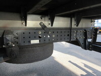 三菱ふそうキャンターアルミバン小型（2t・3t）[写真09]