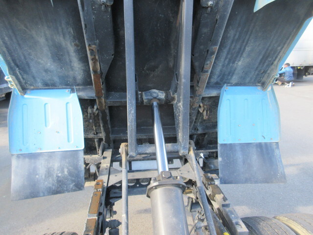 いすゞエルフダンプ小型（2t・3t）[写真26]