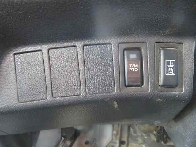 日野レンジャーダンプ中型（4t）[写真13]