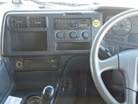 三菱ふそうスーパーグレートアルミブロック大型（10t）[写真32]