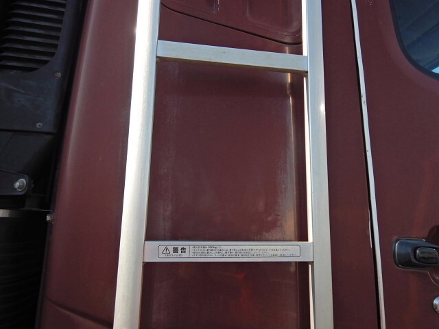 三菱ふそうスーパーグレートアルミブロック大型（10t）[写真35]