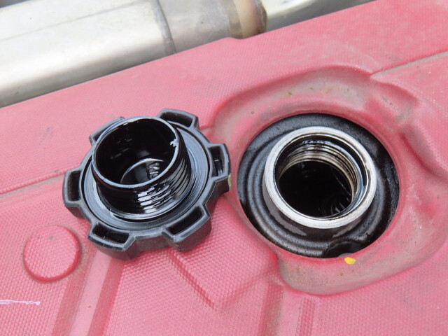 日野デュトロアルミブロック小型（2t・3t）[写真12]