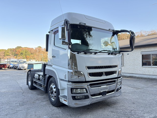 中古スーパーグレートトレーラーヘッド（トラクターヘッド）