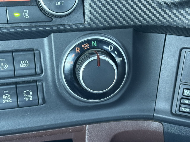 日野プロフィアトレーラーヘッド（トラクターヘッド）大型（10t）[写真23]