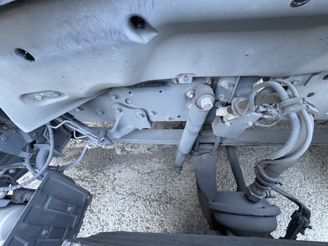 日野プロフィアトレーラーヘッド（トラクターヘッド）大型（10t）[写真28]