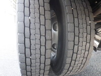 日野レンジャー幌ウイング中型（4t）[写真12]