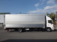 日野レンジャー幌ウイング中型（4t）[写真14]