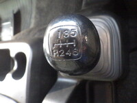 日野レンジャー幌ウイング中型（4t）[写真25]