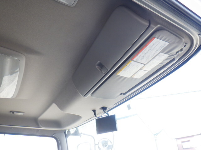 日野レンジャー幌ウイング中型（4t）[写真29]