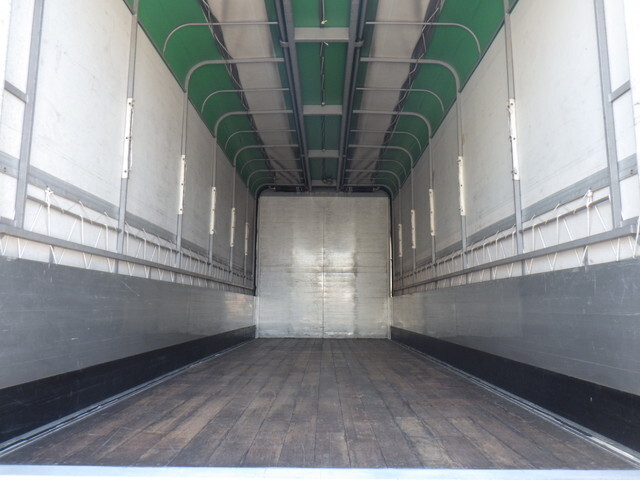 日野レンジャー幌ウイング中型（4t）[写真33]