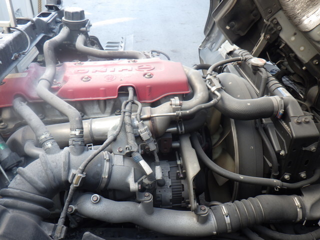 日野レンジャー幌ウイング中型（4t）[写真36]