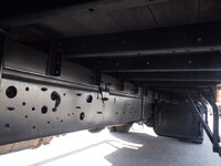 日野レンジャー幌ウイング中型（4t）[写真10]