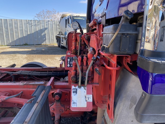 UDトラックスビッグサムセーフティローダー大型（10t）[写真13]