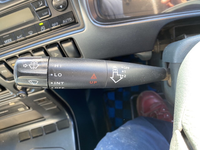 UDトラックスビッグサムセーフティローダー大型（10t）[写真27]