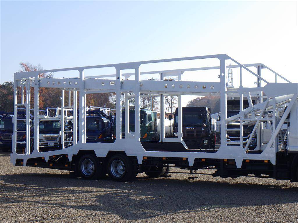 三菱ふそうファイターその他の形状増トン（6t・8t）[写真05]