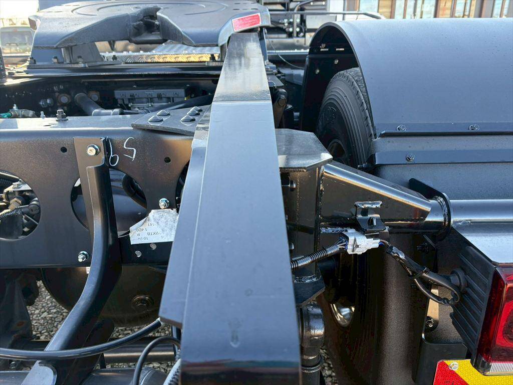 三菱ふそうスーパーグレートトレーラーヘッド（トラクターヘッド）大型（10t）[写真11]