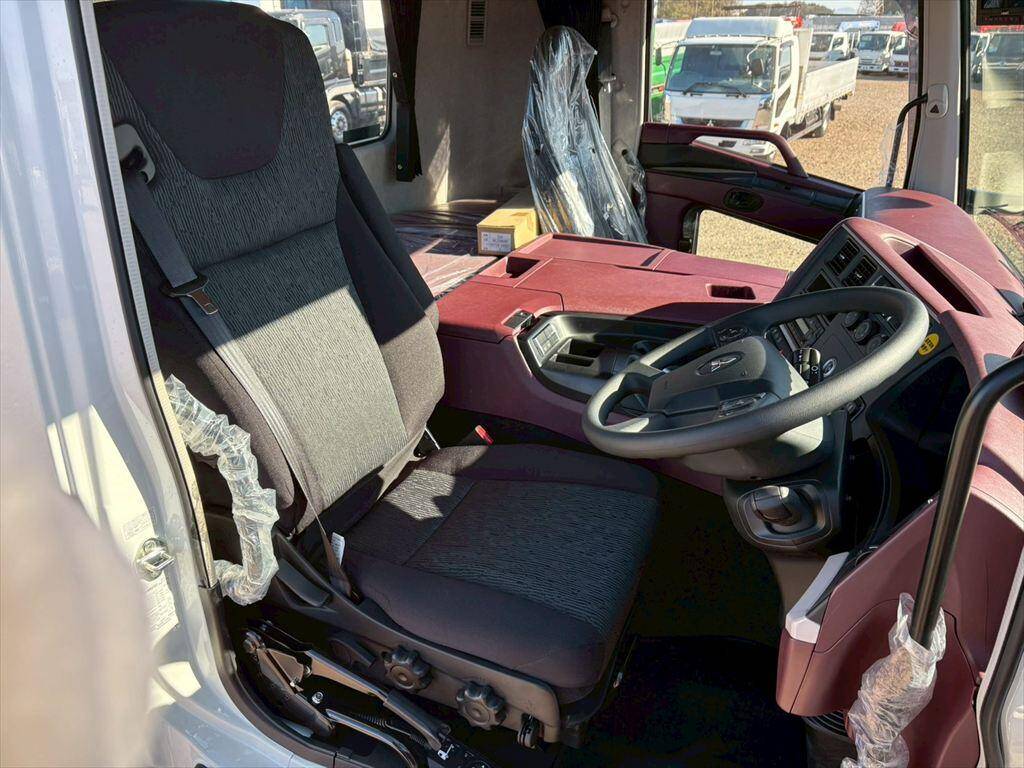 三菱ふそうスーパーグレートトレーラーヘッド（トラクターヘッド）大型（10t）[写真18]