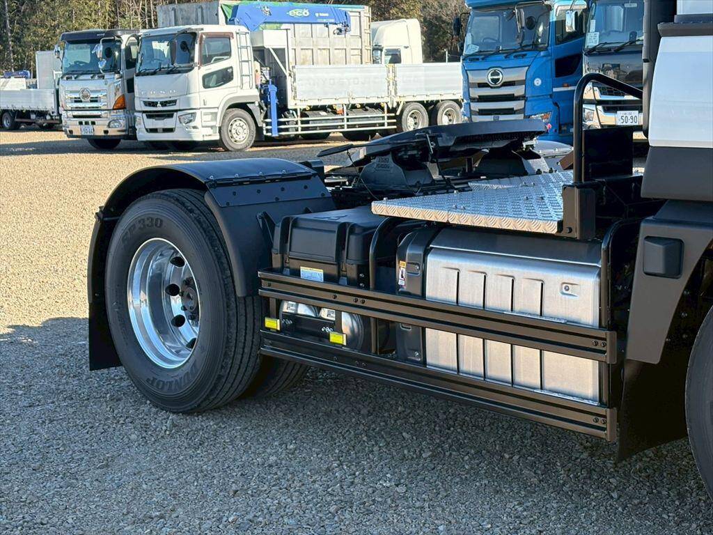 三菱ふそうスーパーグレートトレーラーヘッド（トラクターヘッド）大型（10t）[写真04]