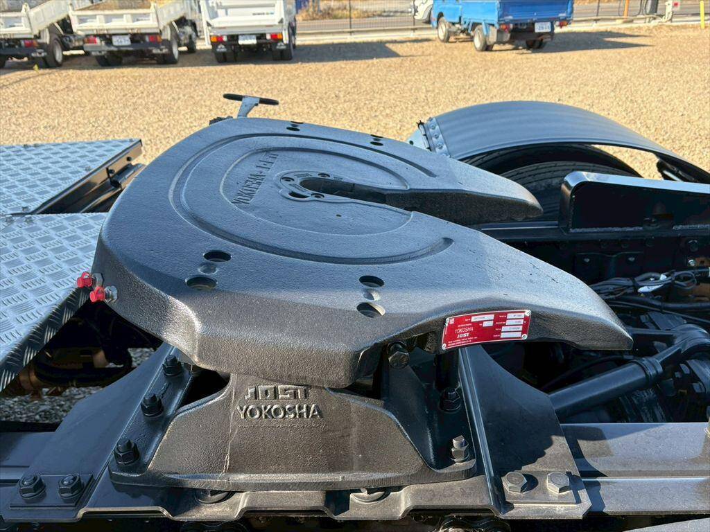 三菱ふそうスーパーグレートトレーラーヘッド（トラクターヘッド）大型（10t）[写真08]