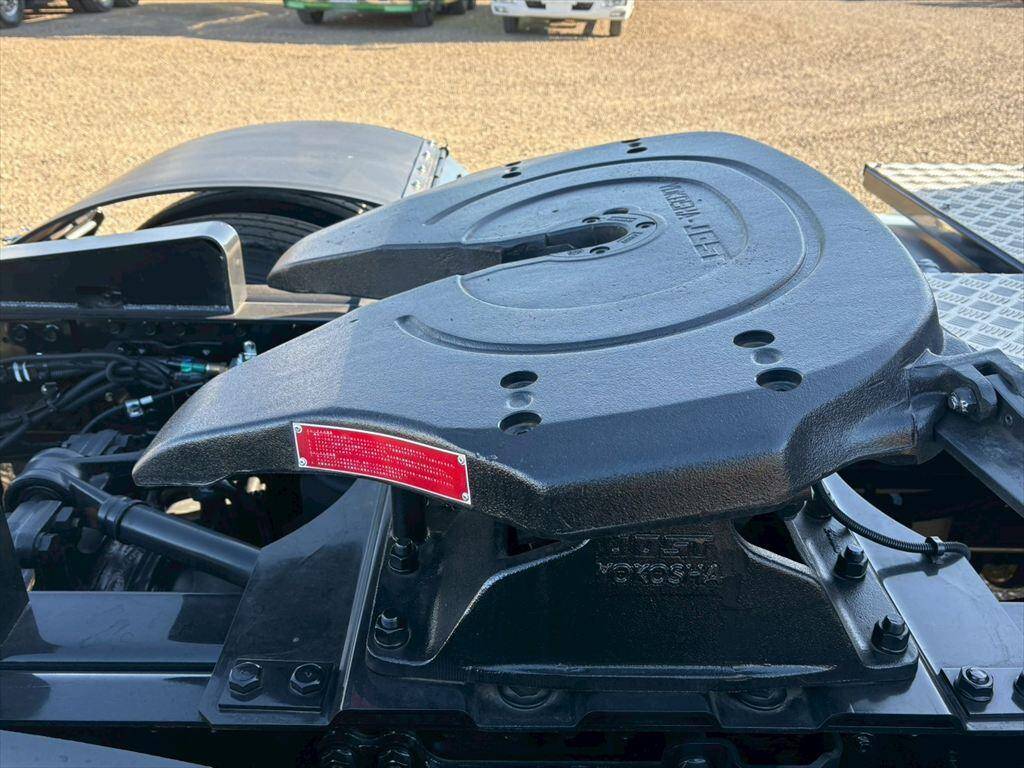 三菱ふそうスーパーグレートトレーラーヘッド（トラクターヘッド）大型（10t）[写真09]