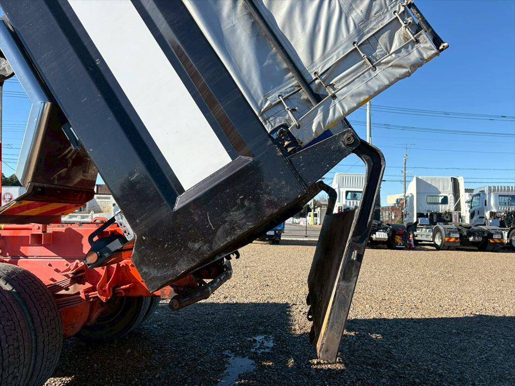 日野レンジャーダンプ増トン（6t・8t）[写真11]