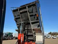 日野レンジャーダンプ増トン（6t・8t）[写真13]