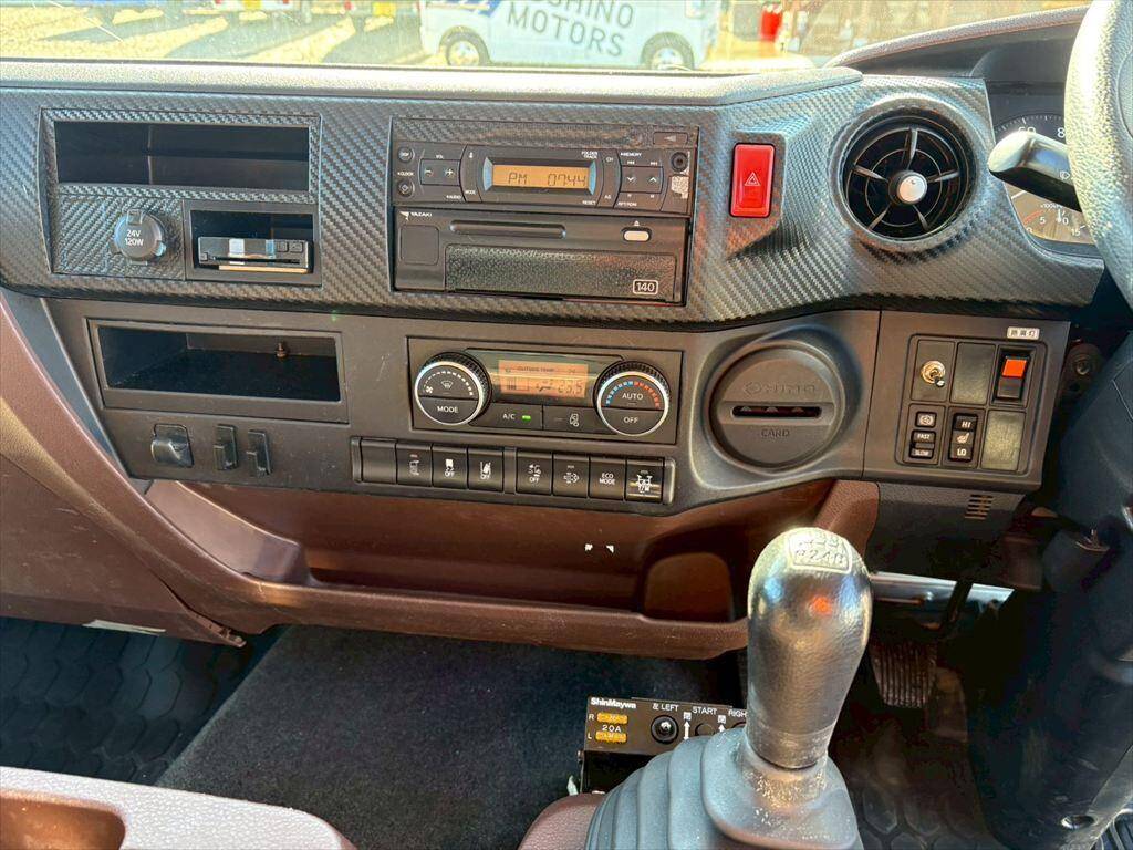 日野レンジャーダンプ増トン（6t・8t）[写真21]