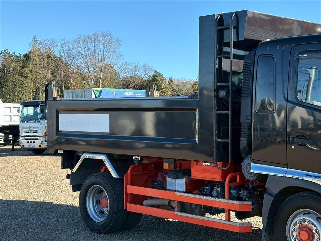 日野レンジャーダンプ増トン（6t・8t）[写真05]