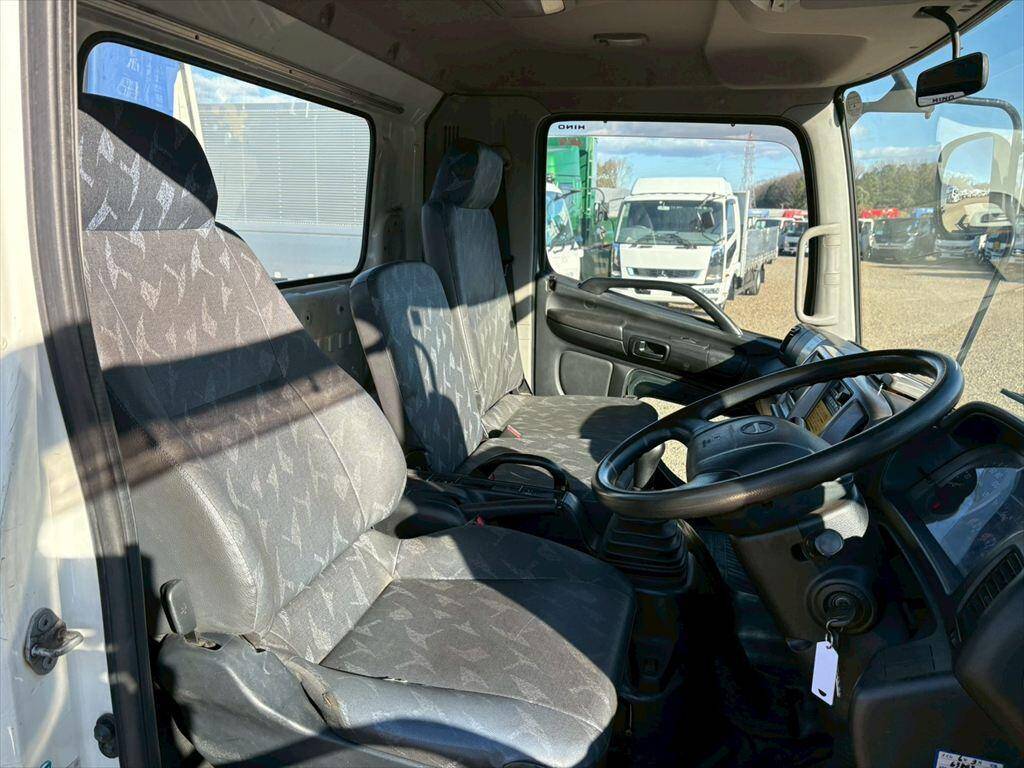 日野レンジャークレーン4段中型（4t）[写真18]