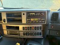 日野プロフィアアルミウイング大型（10t）[写真22]