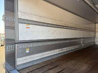 日野プロフィアアルミウイング大型（10t）[写真10]