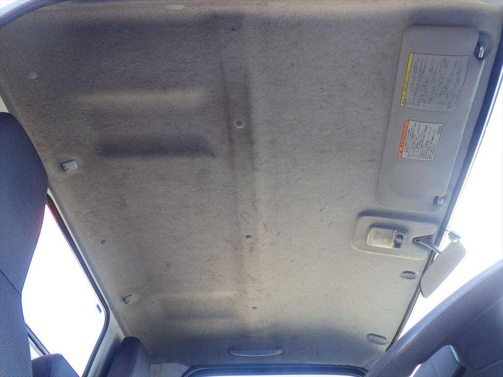 三菱ふそうキャンタークレーン3段小型（2t・3t）[写真23]