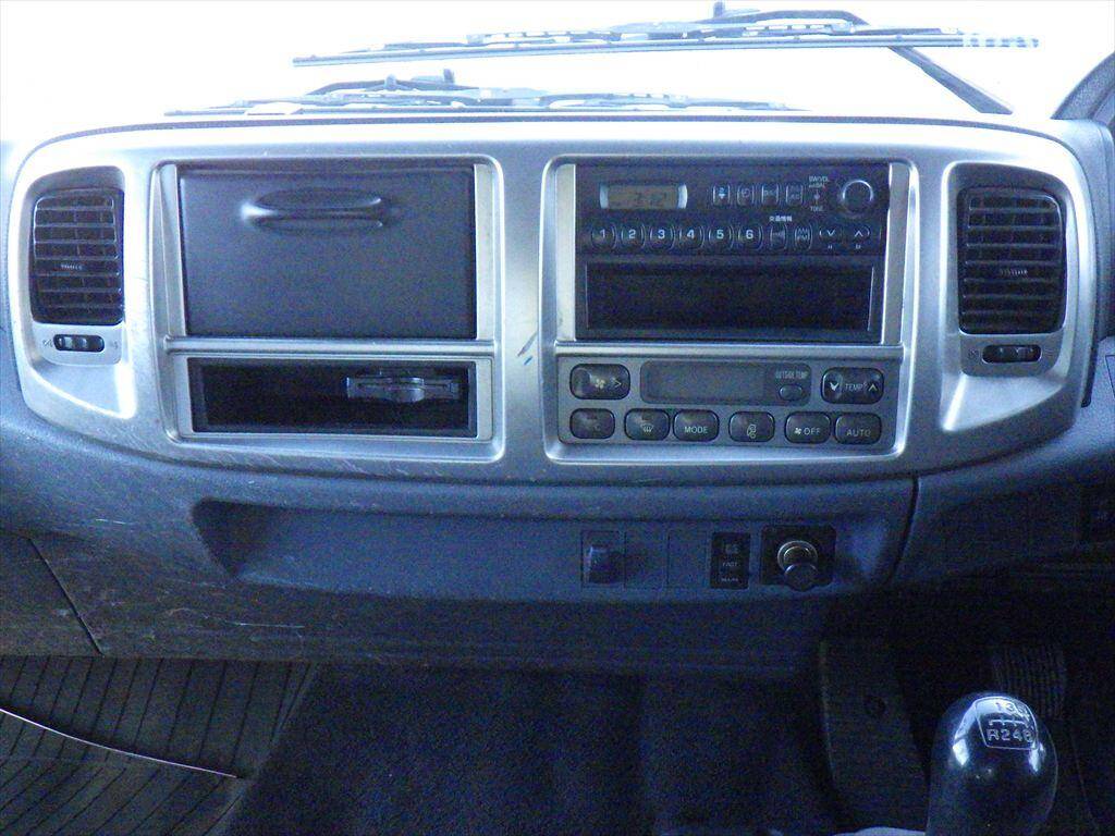 日野レンジャークレーン4段中型（4t）[写真18]