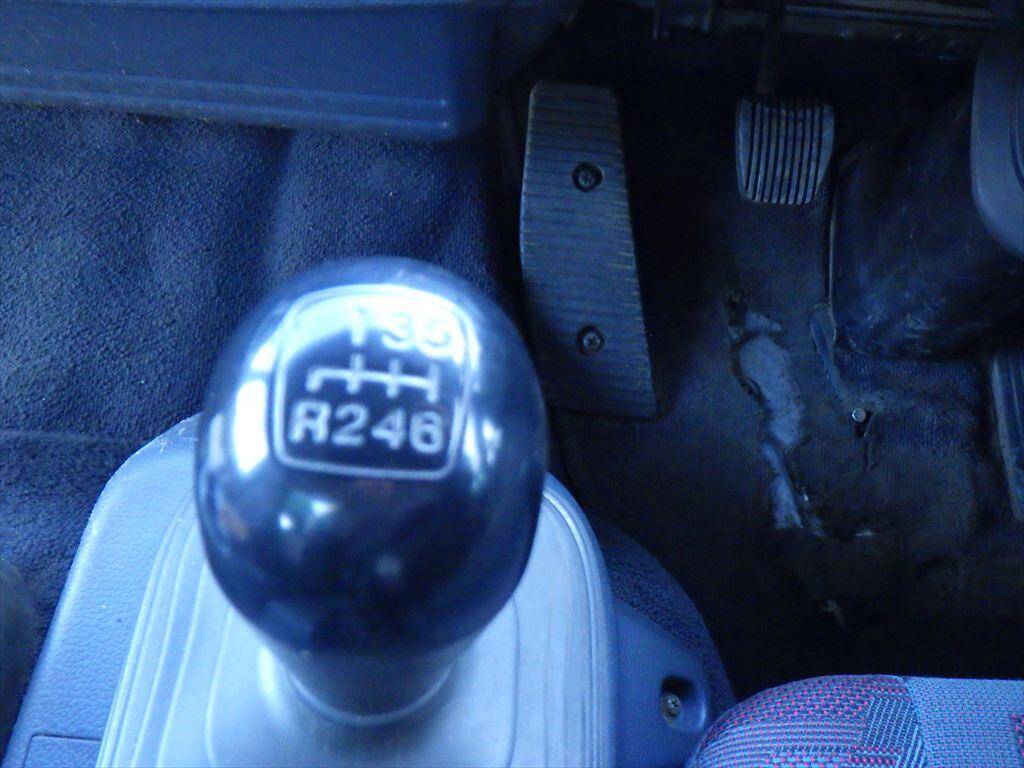 日野レンジャークレーン4段中型（4t）[写真19]