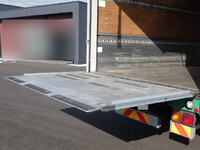 いすゞフォワードアルミウイング中型（4t）[写真12]