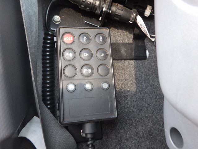 いすゞフォワードアルミウイング中型（4t）[写真22]