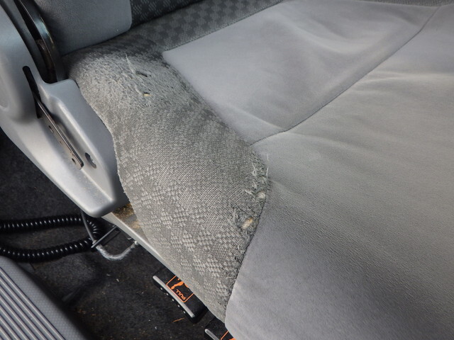 いすゞフォワードアルミウイング中型（4t）[写真35]