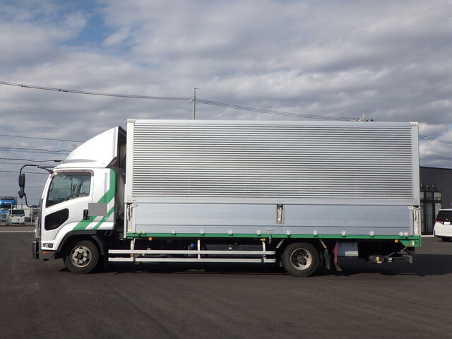 いすゞフォワードアルミウイング中型（4t）[写真07]