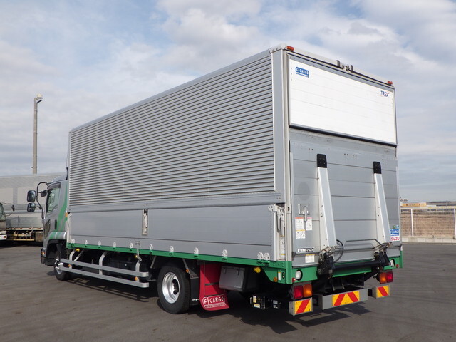 いすゞフォワードアルミウイング中型（4t）[写真02]