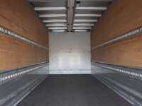 いすゞフォワードアルミウイング中型（4t）[写真09]