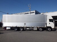 いすゞギガアルミウイング大型（10t）[写真18]