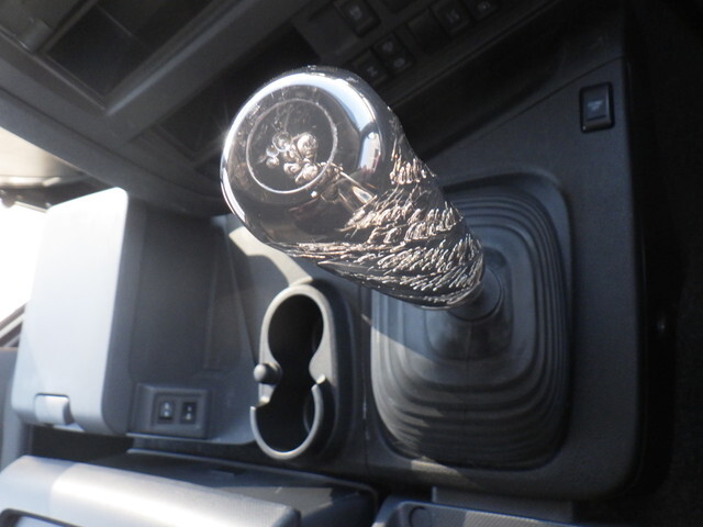 いすゞギガアルミウイング大型（10t）[写真26]