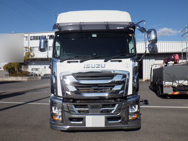 いすゞギガアルミウイング大型（10t）[写真27]