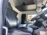 UDトラックスクオンパネルウイング大型（10t）[写真09]