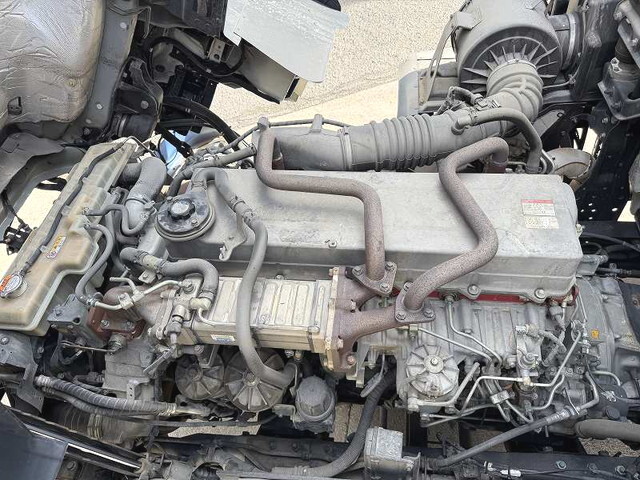 日野プロフィアアルミウイング大型（10t）[写真13]