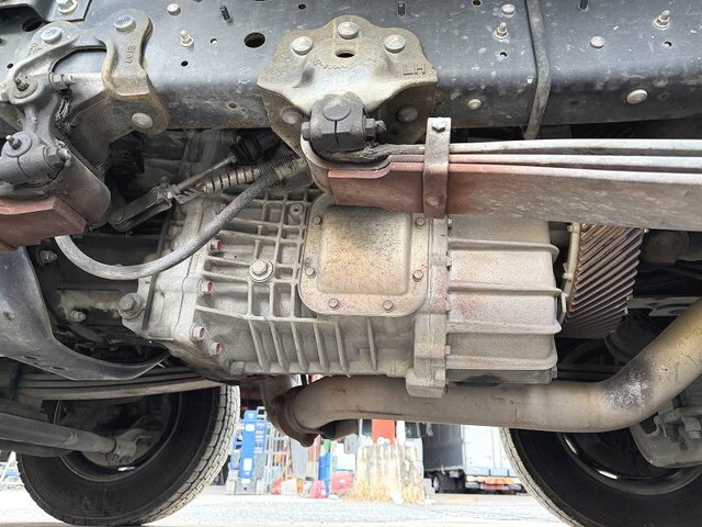 日野プロフィアアルミウイング大型（10t）[写真19]