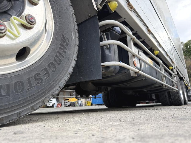 日野プロフィアアルミウイング大型（10t）[写真21]