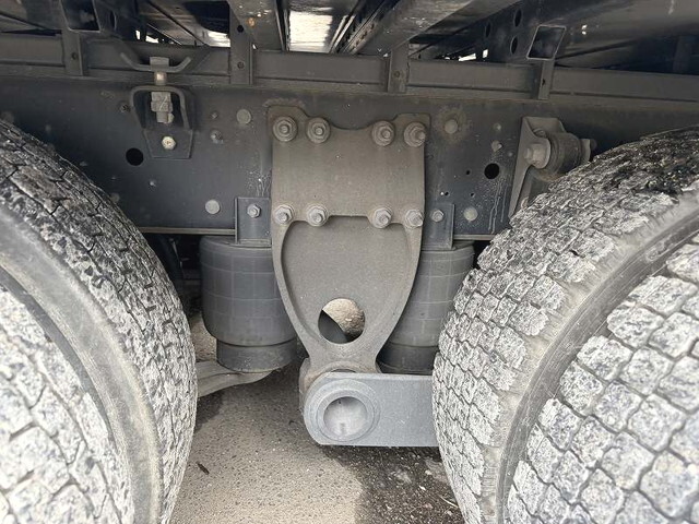 日野プロフィアアルミウイング大型（10t）[写真23]